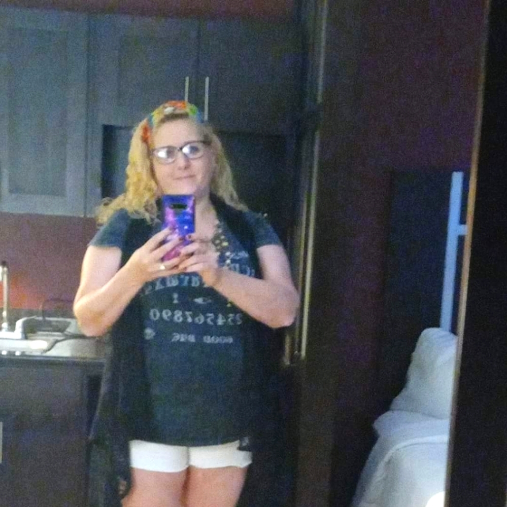 Meet your Posher, Kari